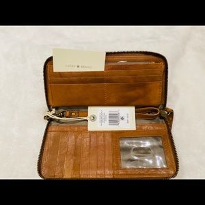 Lucky Brand wallet